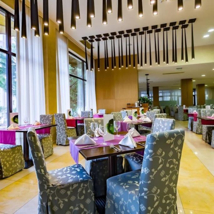 Cozy Apartment In Barcelo Royal Beach Hotel ***** Sunny Beach Exterior photo